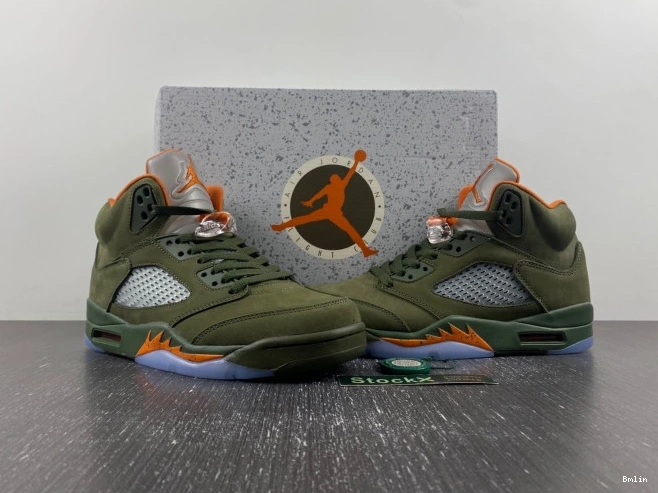Boostmaster lin DD0587-308 Jordan Air 5 Olive 0717